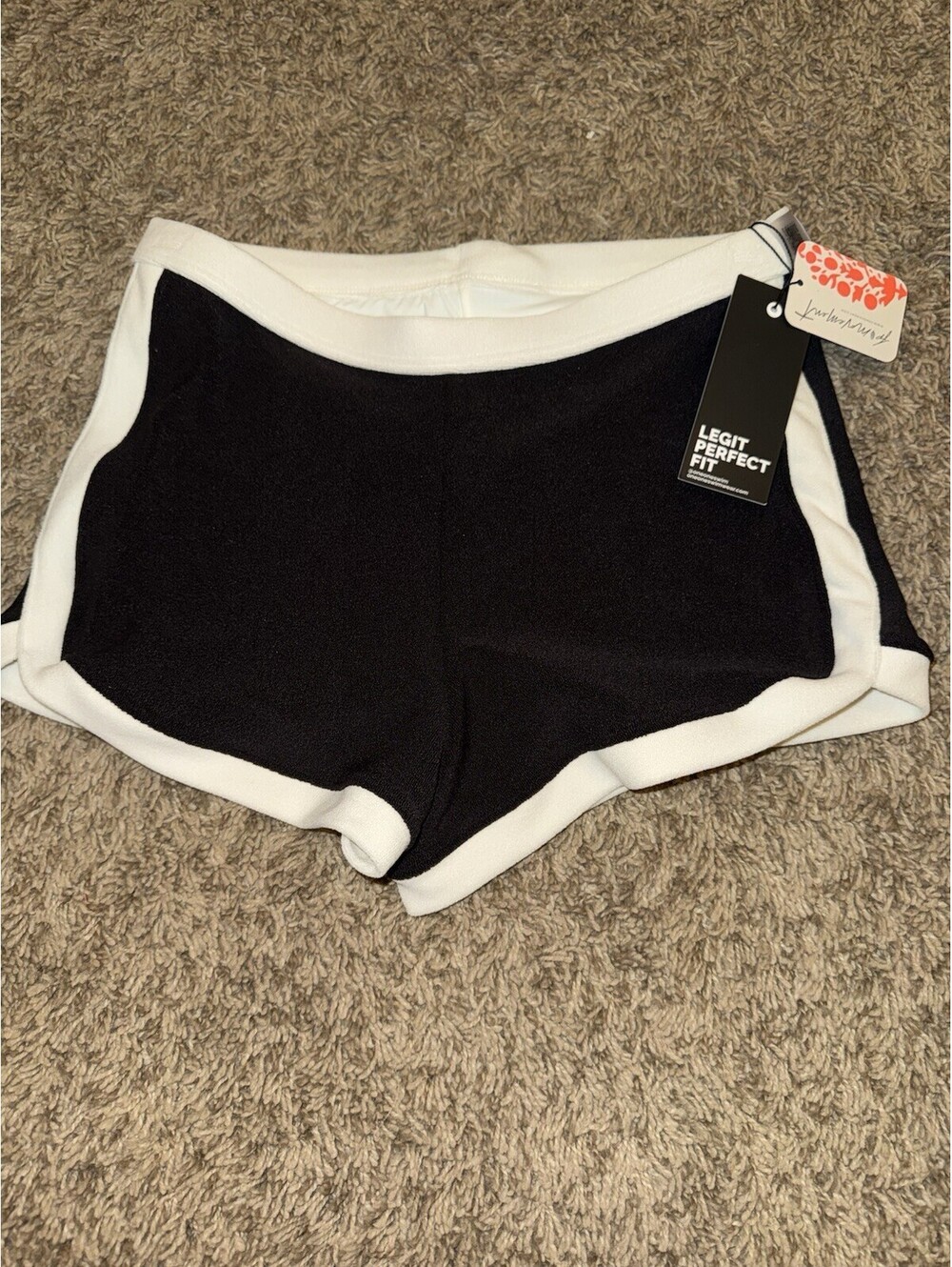 NWT FREE PEOPLE ONEONE Genesis Boyshort Surf Bottoms Medium Black $75 MSRP NEW